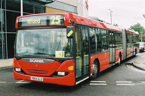 scania omnicity bus.